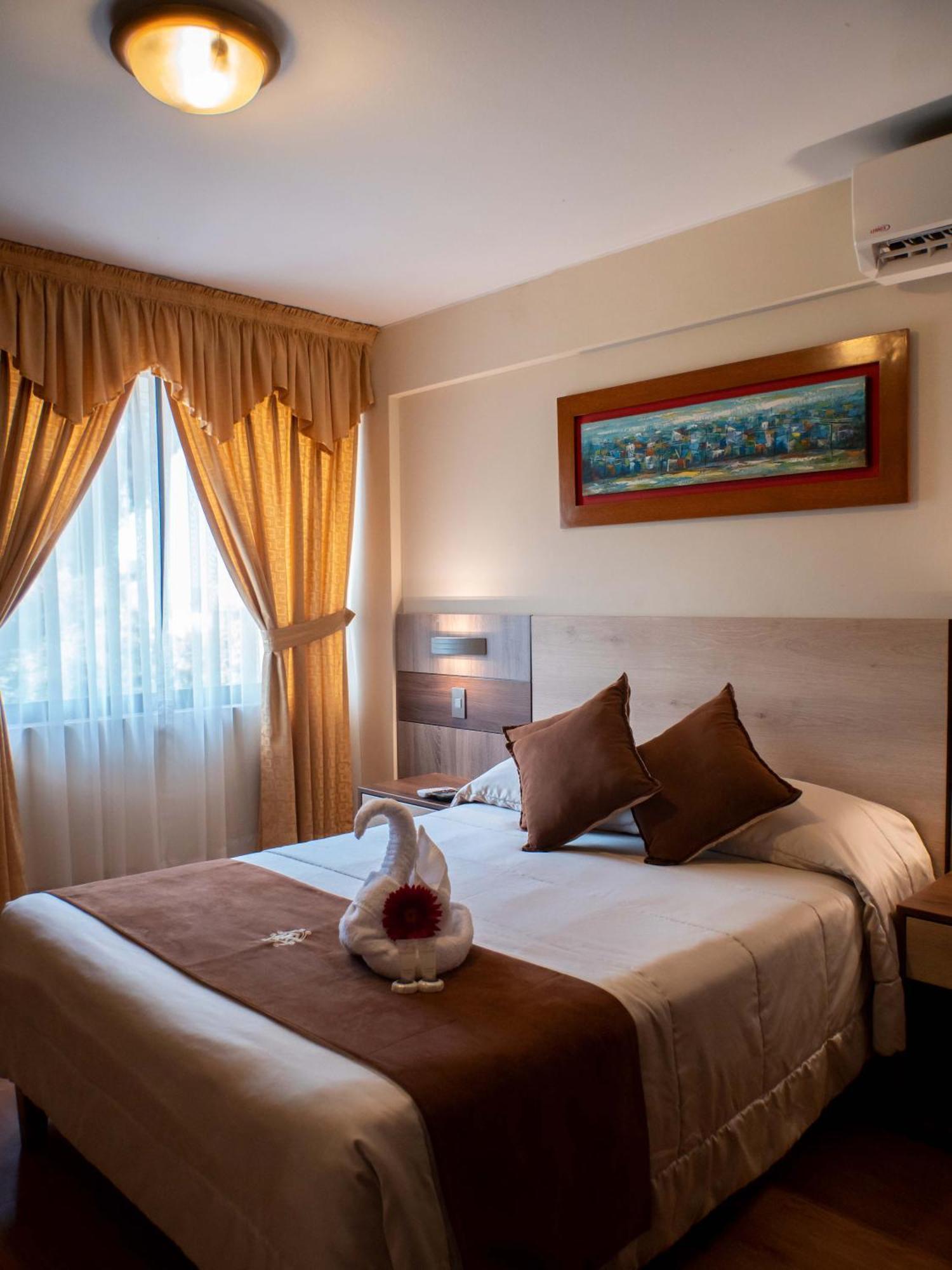 Hotel Britania San Borja Лима Экстерьер фото
